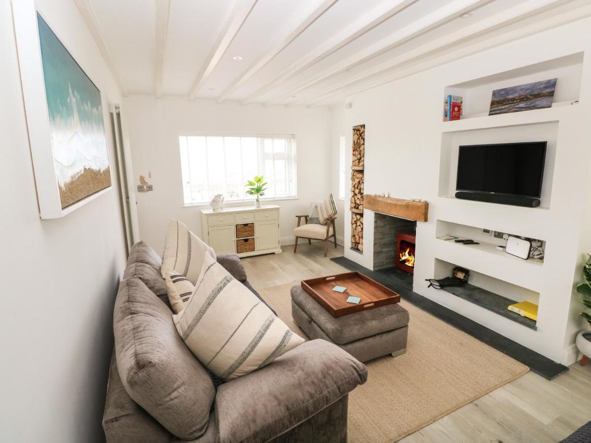 2 Salt Holiday home Swansea